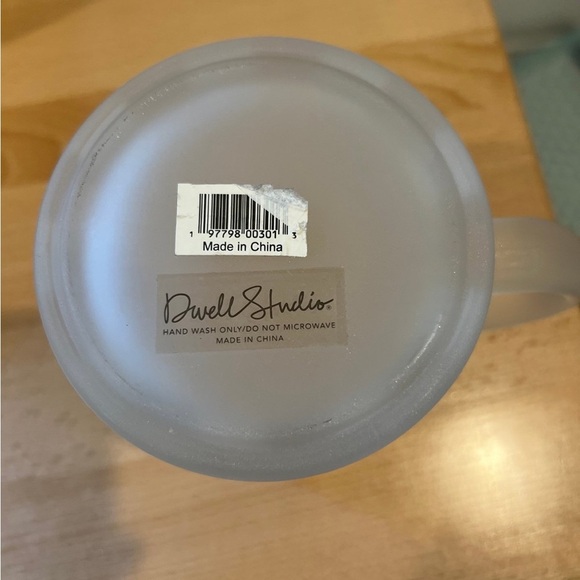 TJ Maxx Clear/Frosted Smiley Face Mug - Picture 4 of 4